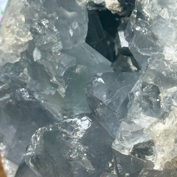 Celestite Egg Soothing Crystal Natural Blue Angelic Energy Inner Peace Meditatio - Picture 5 of 8